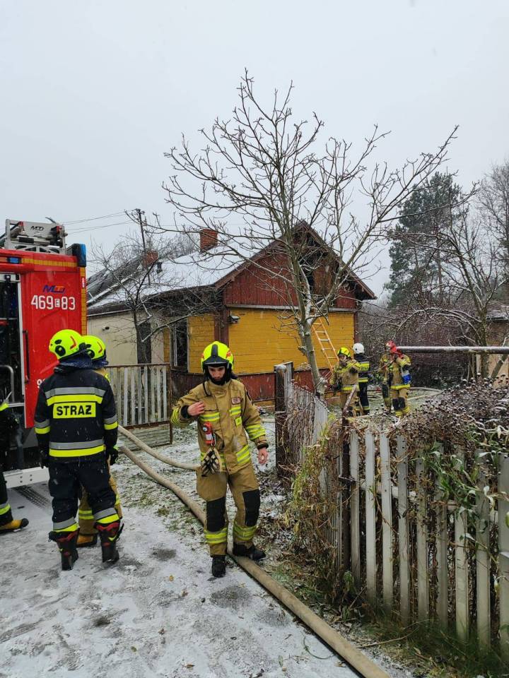 Koszmarny poranek w powiecie wieluńskim. Nie żyje 61-letnia kobieta